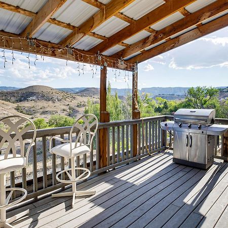 Grand Junction Home With Mtn-View Deck Exterior photo